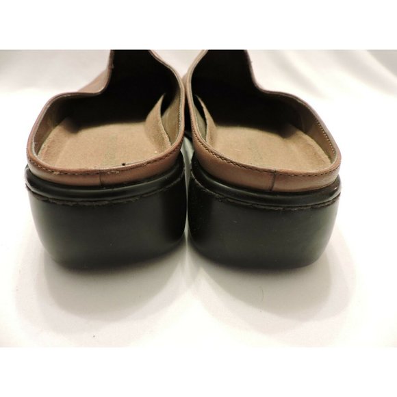 Naturalizer Mardi Mules Leather Clogs Brown Slip On Shoes Flats Womens 7.5M - Picture 3 of 4